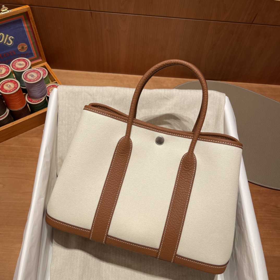 에르메스 가든파티30 캔버스 골드 네곤다